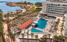 Cavo Maris Beach Hotel